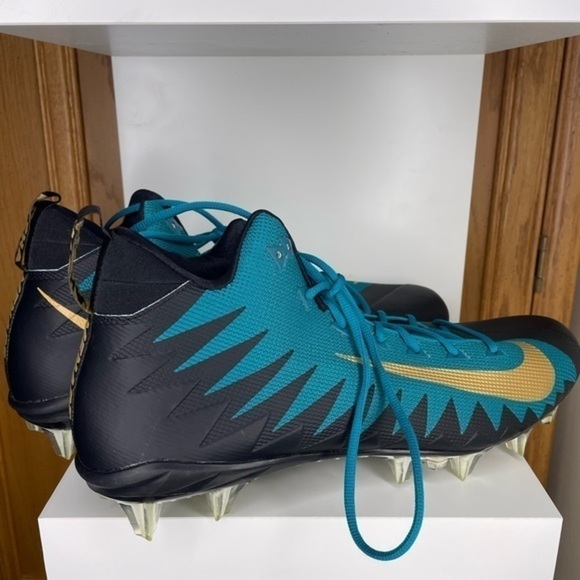 ?NIKE Alpha Menace Pro - Sports Shoes main image 6